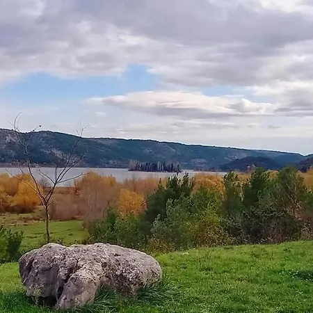 Apartman Nika * Skradin