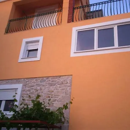 Apartment Apartman Nika